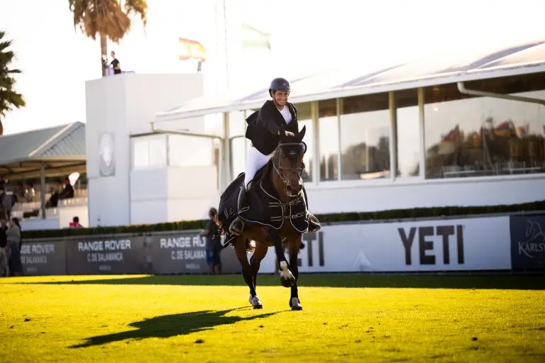 Santiago Núñez Riva gana el Trofeo Pavo de caballos de siete años