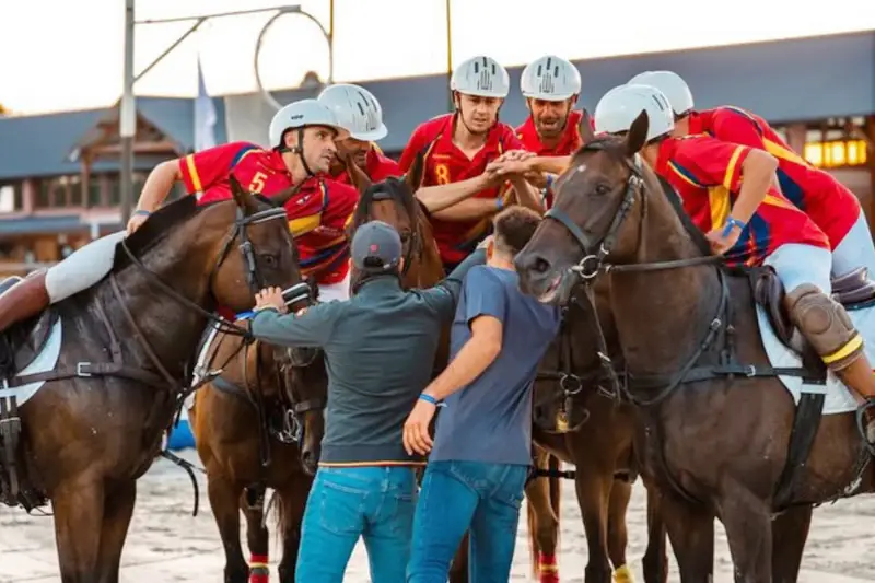 España firma un Europeo de Horseball